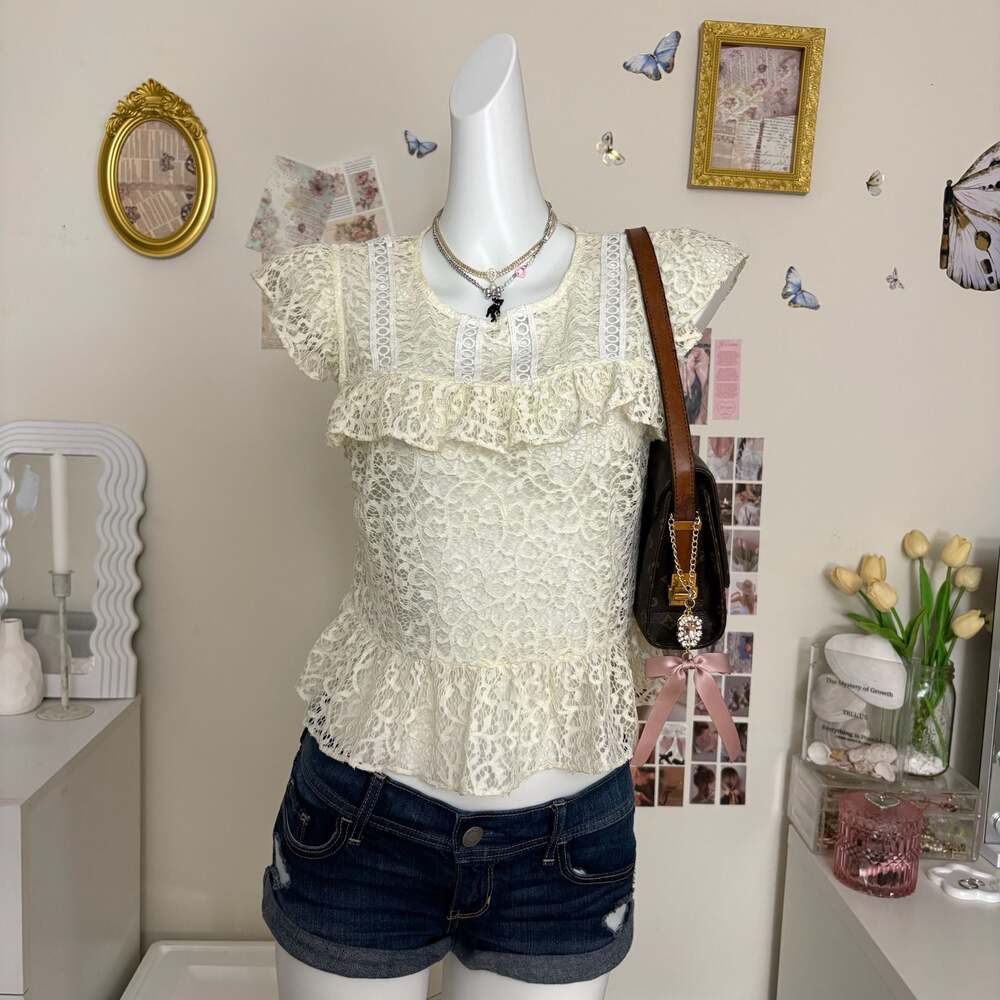 Vintage Bebe Cream Floral Sheer Lace Flutter Sleeve Peplum Top Extra Small XS